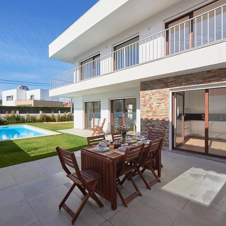 Aroeira Villa W/ Pool Near Beach, By Timecooler Екстер'єр фото